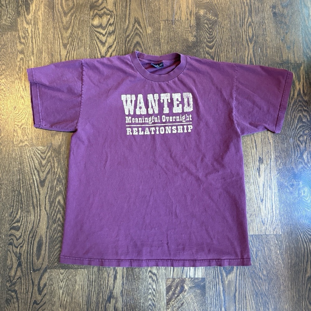 Vtg Y2K Aeropostale Wanted Meaningful Overnight Relationship Tee XL Maroon